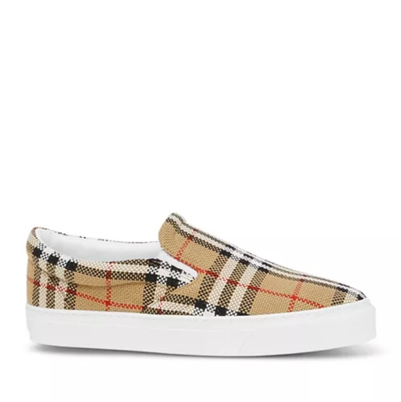 Burberry Shoes Burberry Mens Thompson Vintage Check Slip On